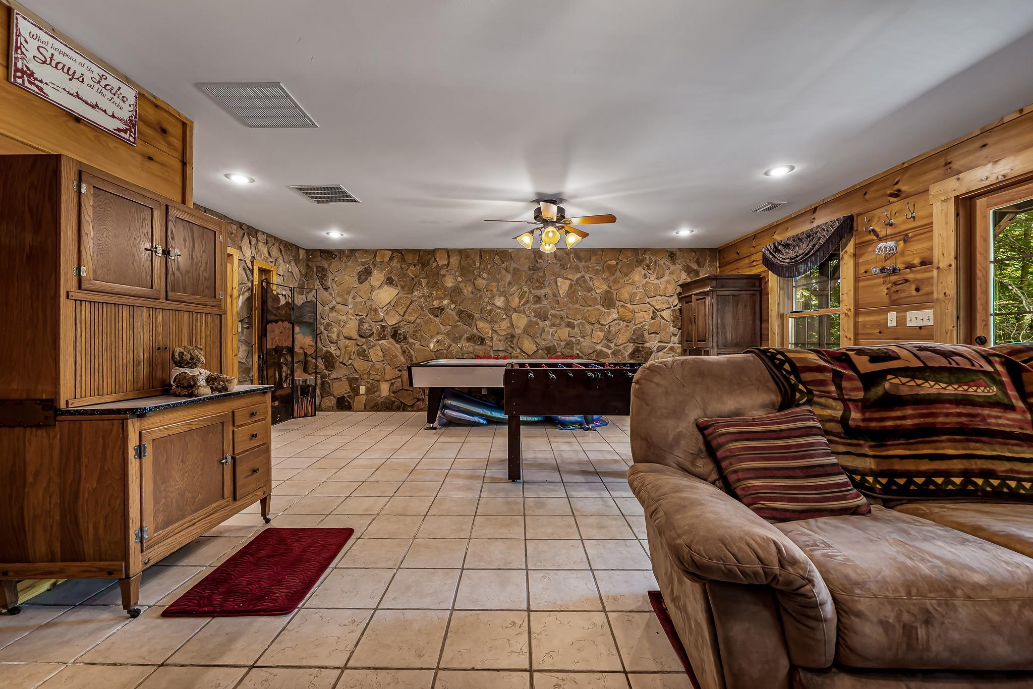 102 Oak Point Place Butler, TN 37640 - Photo 64 of 69 102 Oak Point Place (64 of 69)