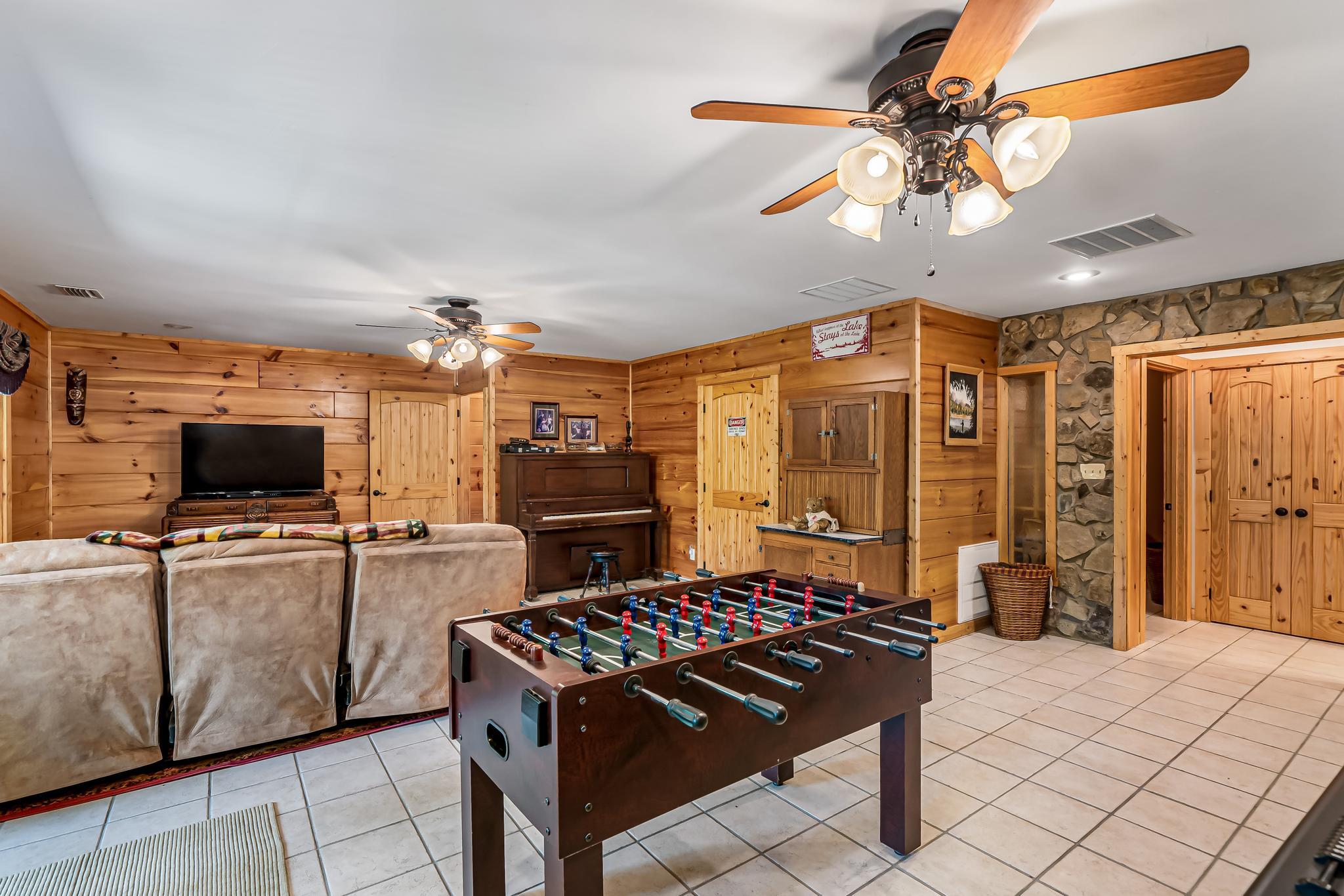 102 Oak Point Place Butler, TN 37640 - Photo 65 of 69 102 Oak Point Place (65 of 69)
