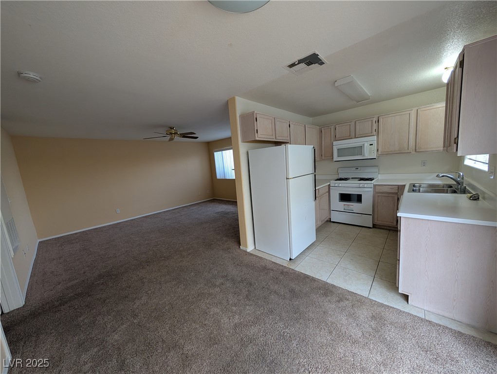 713 Anne Lane, Unit 85D Henderson, NV 89015 - Photo 1 of 26