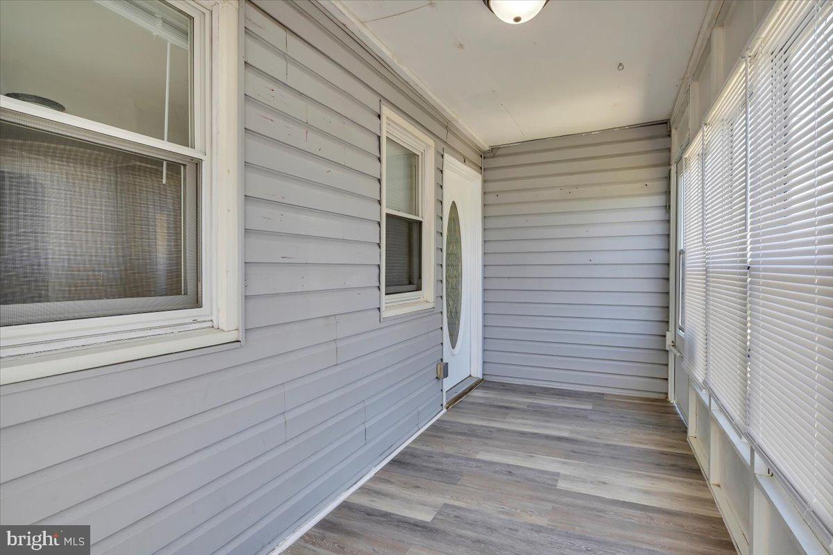 105 Lafayette Road Pennsville, NJ 08070 - Photo 3 of 21 Gallery Image 3