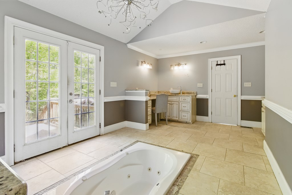 15635 Us Highway Hamilton, GA 31811 - Photo 19 of 66 Sunken Whirlpool Tub & French Doors to Hottub area