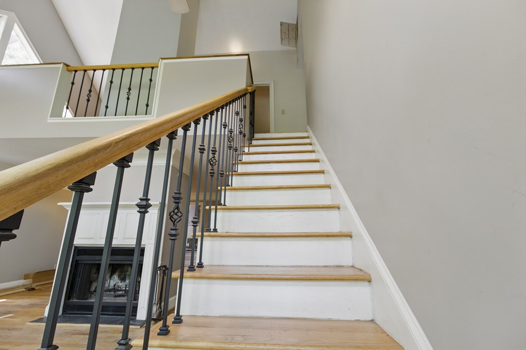 15635 Us Highway Hamilton, GA 31811 - Photo 22 of 66 Stairway from Grt rm to Upstairs Loft