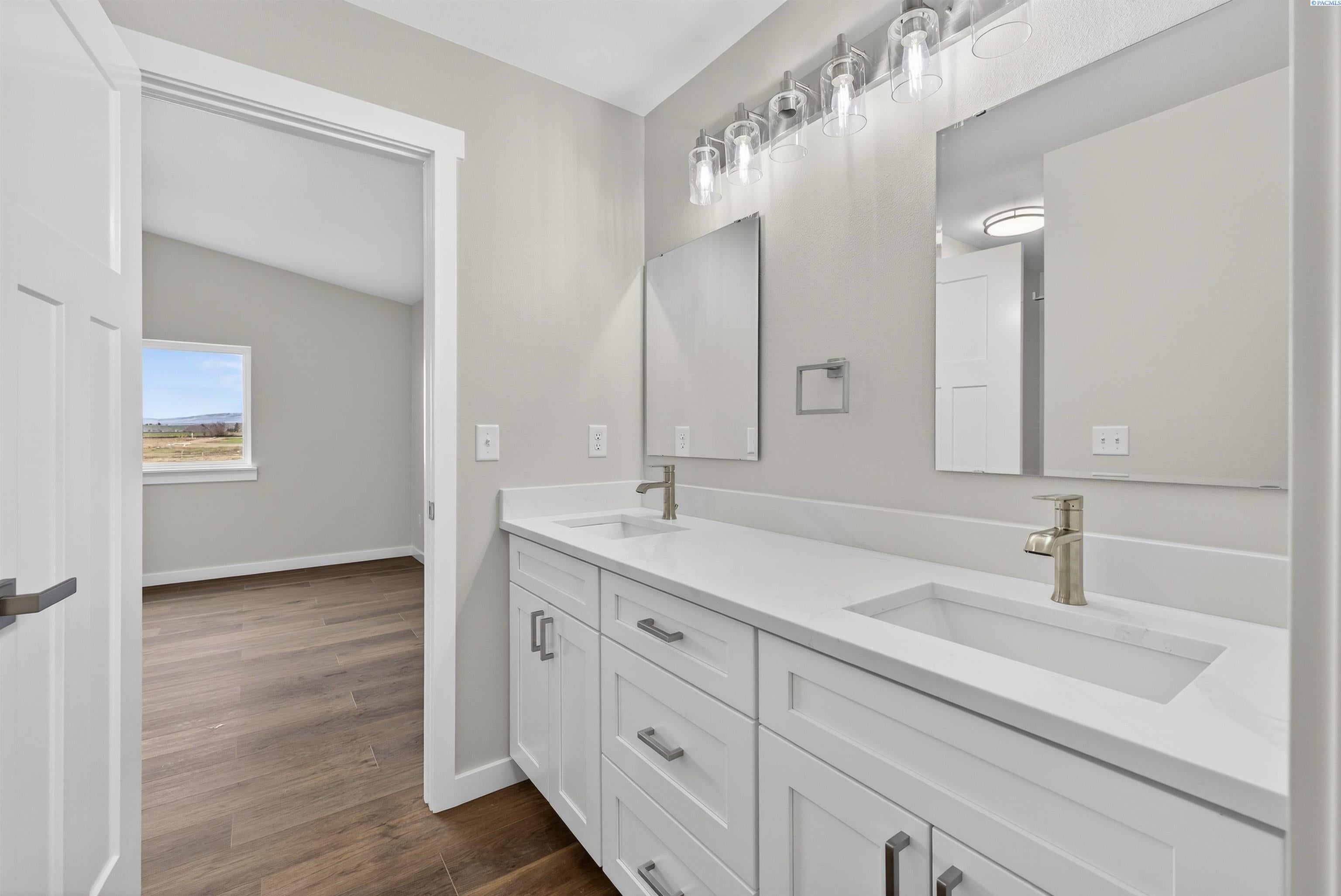 401 East Bonnieview Road Grandview, WA 98930 - Photo 37 of 37 Gallery Image 37