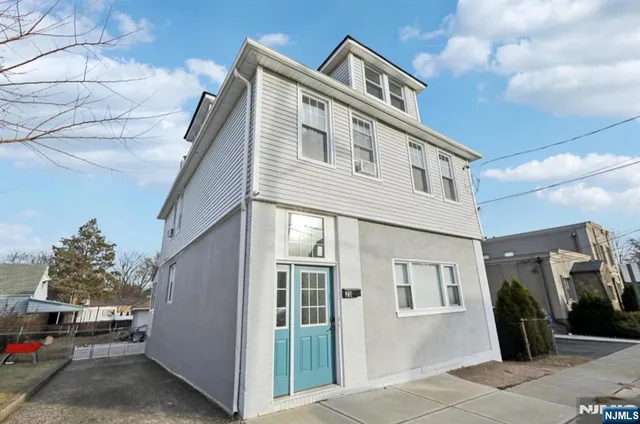 $2,700 | 20 Borig Place, Unit 1, Lodi, NJ 07644