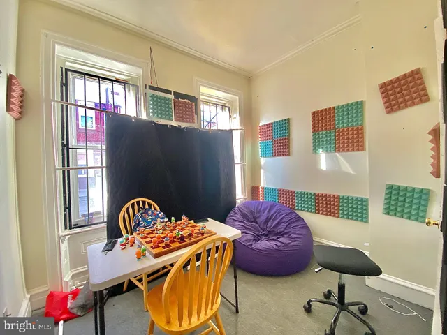 $2,750 | 2037 North Carlisle Street, Philadelphia, PA 19121