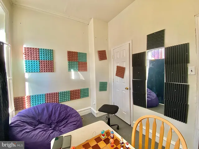 $2,750 | 2037 North Carlisle Street, Philadelphia, PA 19121