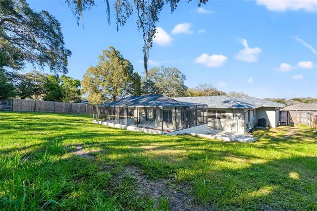 $2,400 | 7370 Holiday Drive, Spring Hill, FL 34606