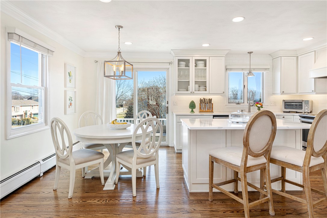 6 Jenkins Street Bristol, RI 02809 - Photo 10 of 36