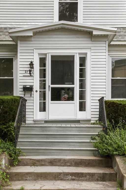 21 Nelson Road Peabody, MA 01960 - Photo 3 of 28 Gallery Image 3