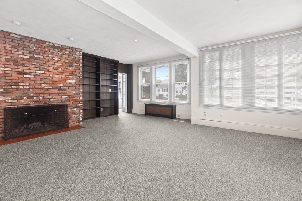 21 Nelson Road Peabody, MA 01960 - Photo 5 of 28 Gallery Image 5