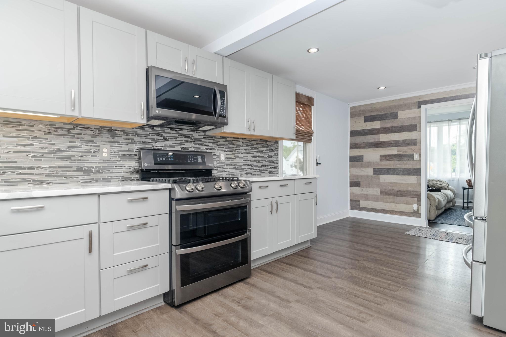 100 South Stuart Street Baltimore, MD 21221 - Photo 10 of 49 Quartz Countertops