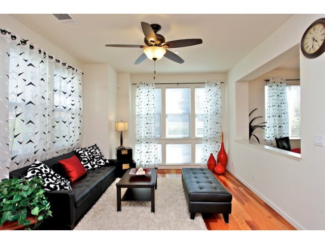 488 Tea Tree Terrace Sunnyvale, CA 94086 - Photo 4 of 20 Gallery Image 4