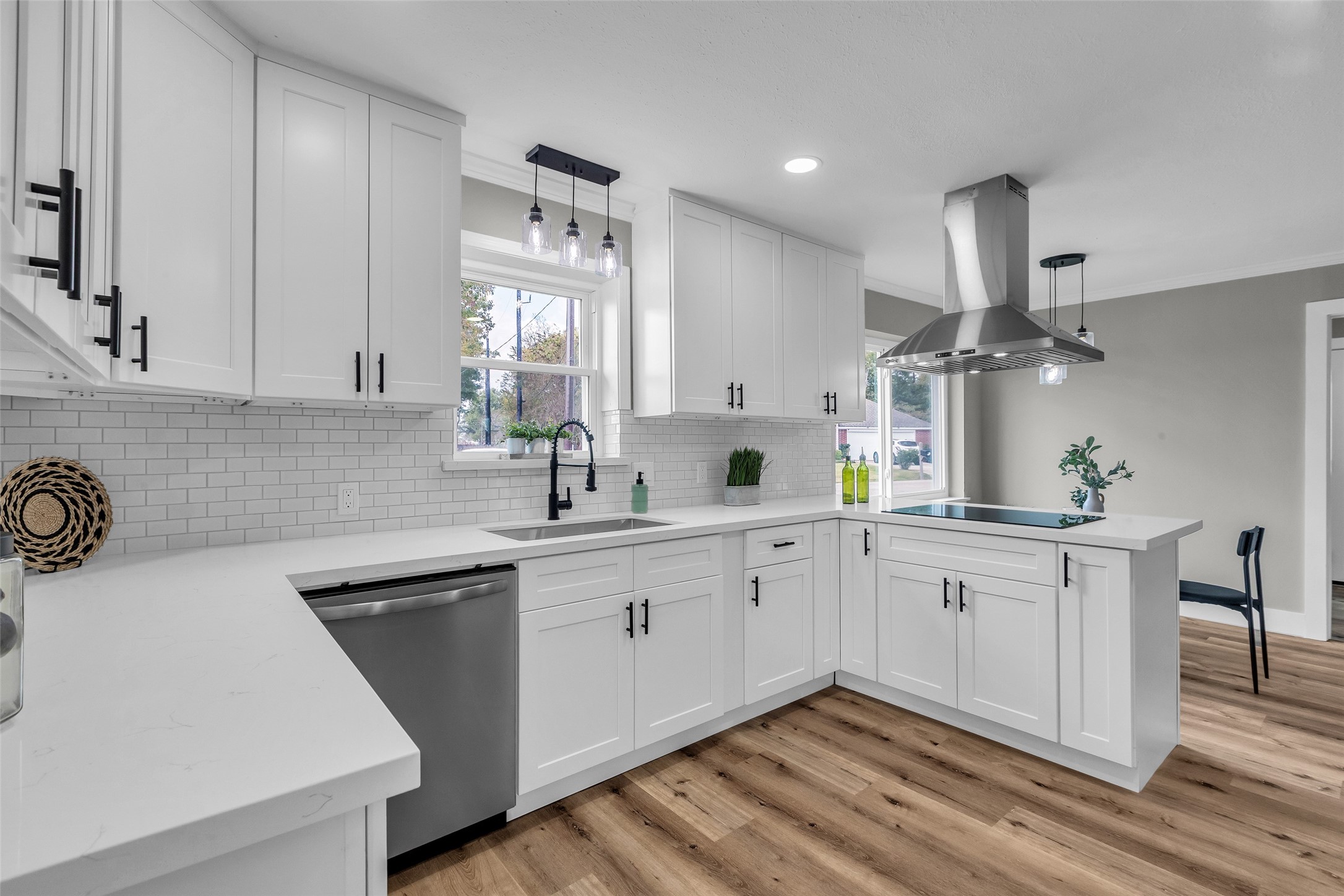 3518 Shore Shadows Drive Crosby, TX 77532 - Photo 10 of 42 a kitchen with a sink cabinets and window