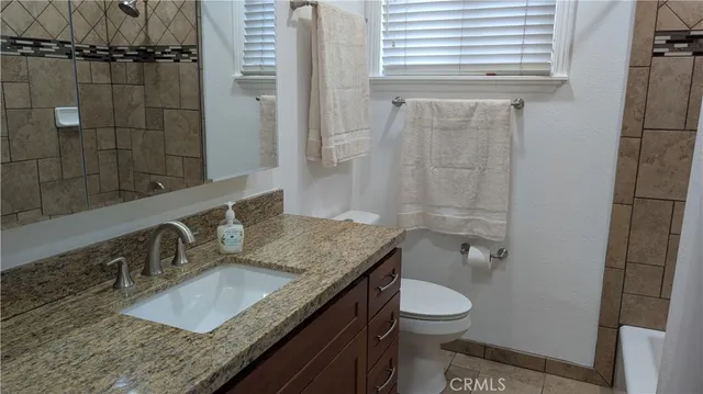 $989,900 | 19044 Grayland Avenue, Artesia, CA 90701