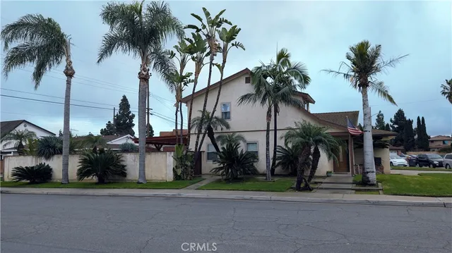 $989,900 | 19044 Grayland Avenue, Artesia, CA 90701