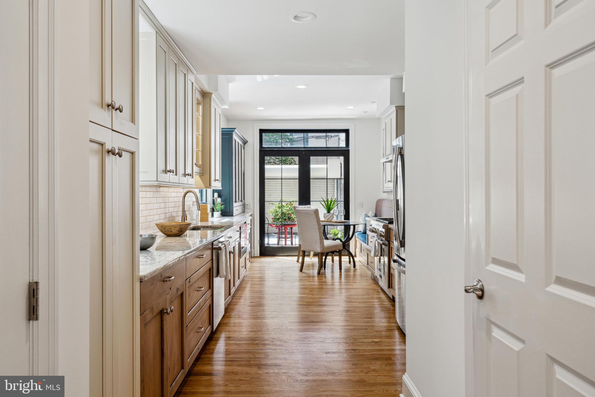 2230 Locust Street Philadelphia, PA 19103 - Photo 13 of 43 Gallery Image 13
