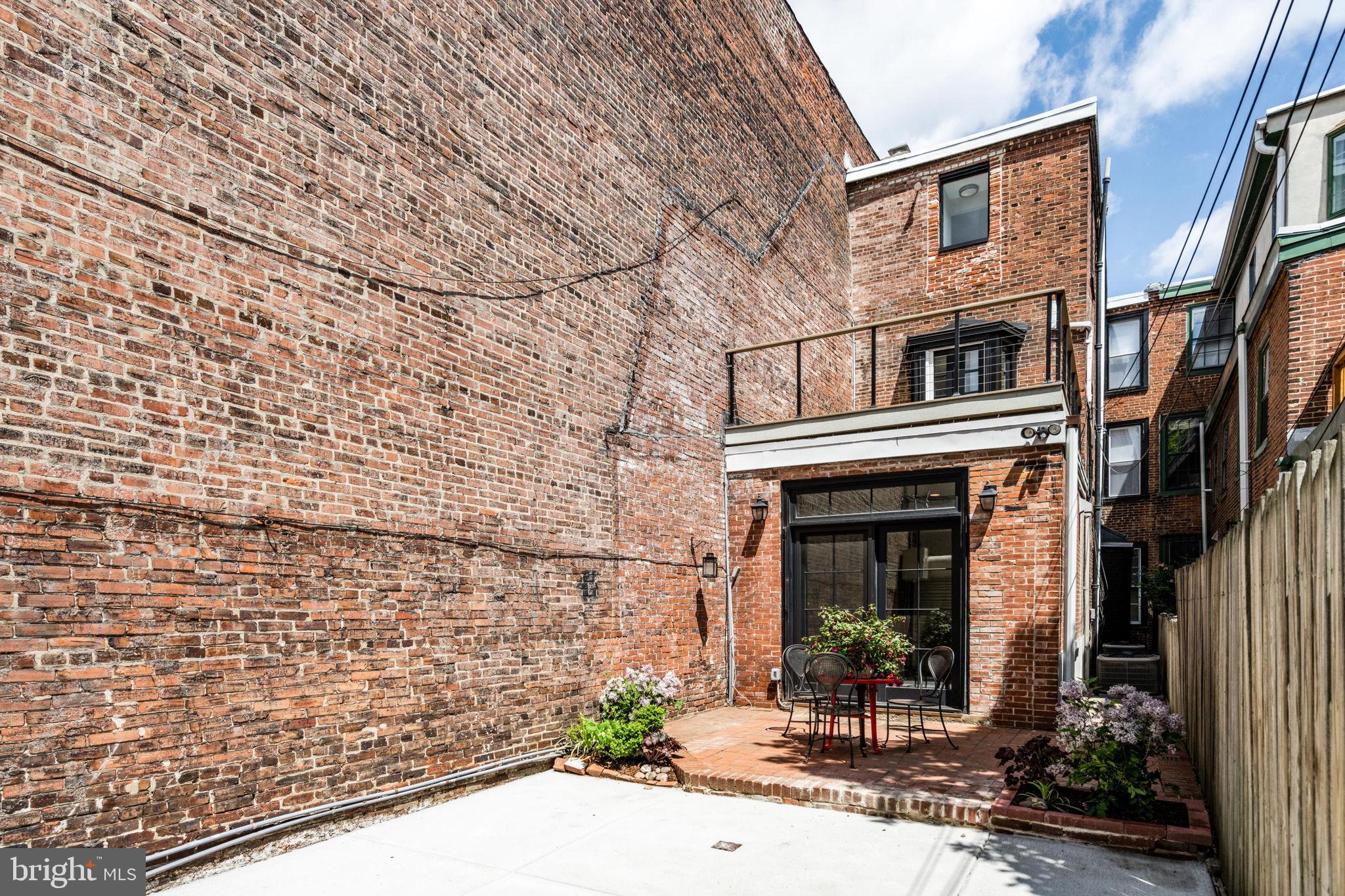 2230 Locust Street Philadelphia, PA 19103 - Photo 20 of 43 Gallery Image 20