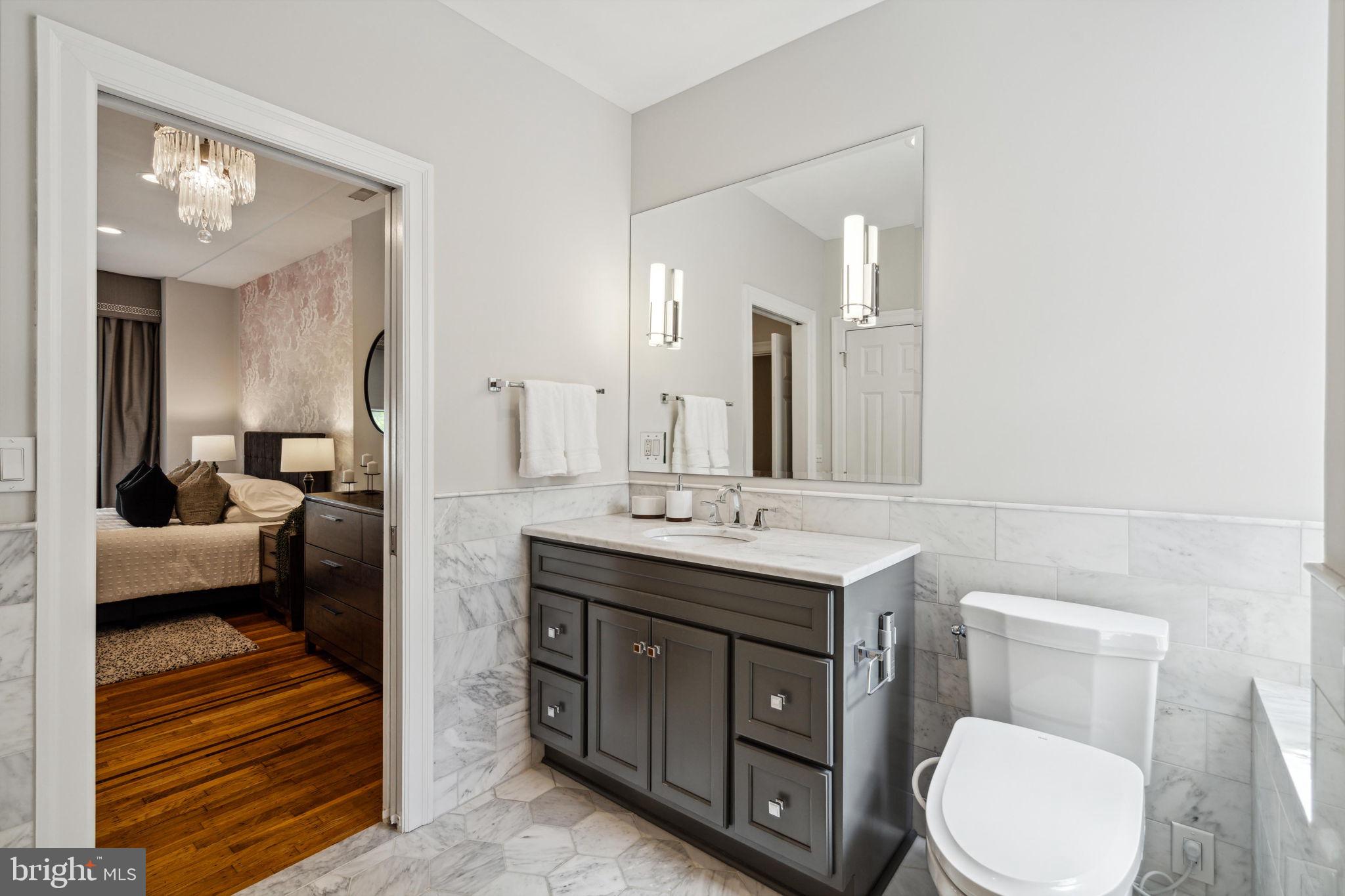 2230 Locust Street Philadelphia, PA 19103 - Photo 24 of 43 Gallery Image 24
