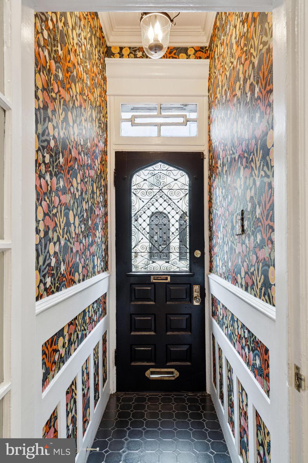 2230 Locust Street Philadelphia, PA 19103 - Photo 3 of 43 Gallery Image 3