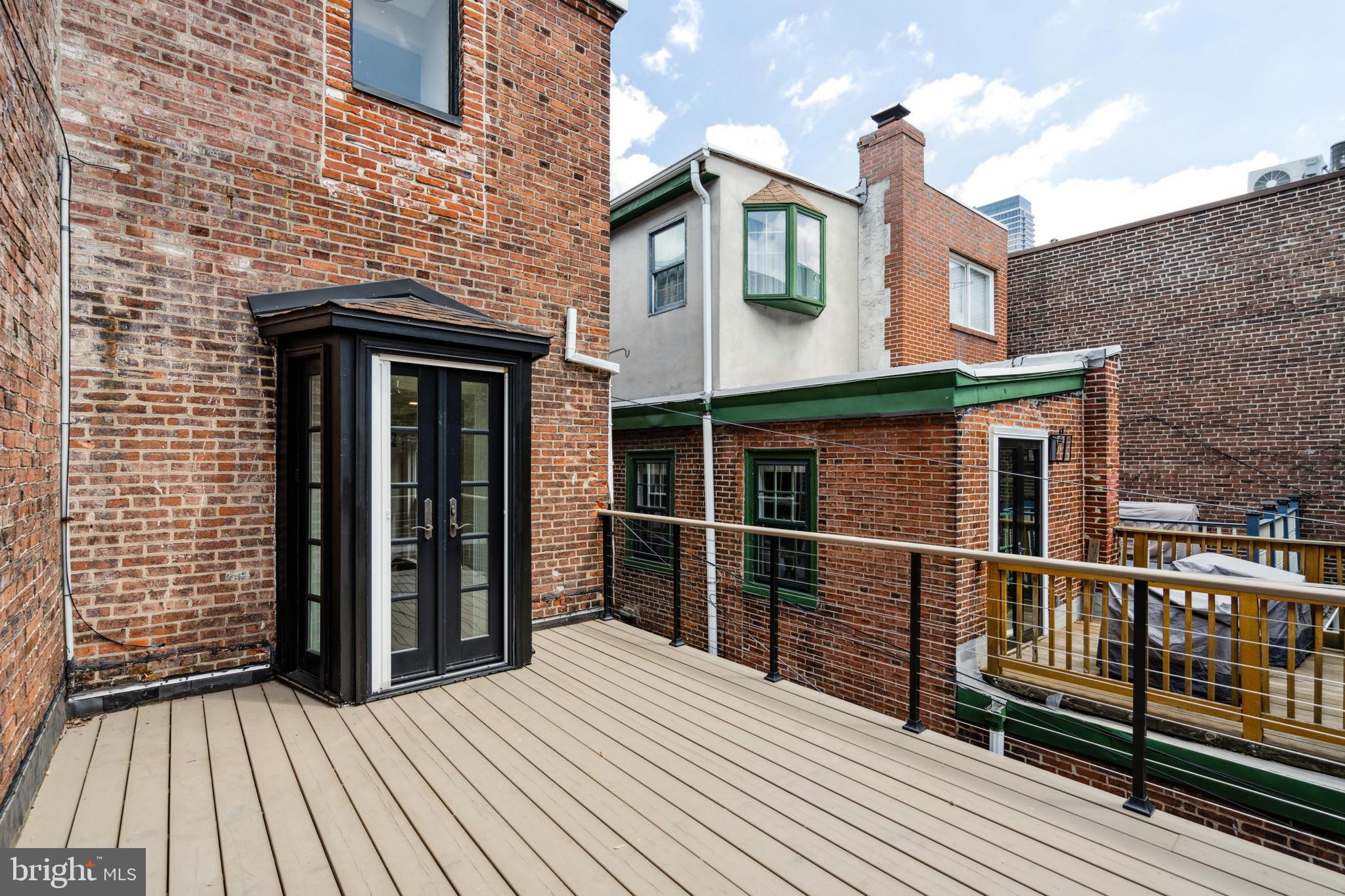 2230 Locust Street Philadelphia, PA 19103 - Photo 32 of 43 Gallery Image 32