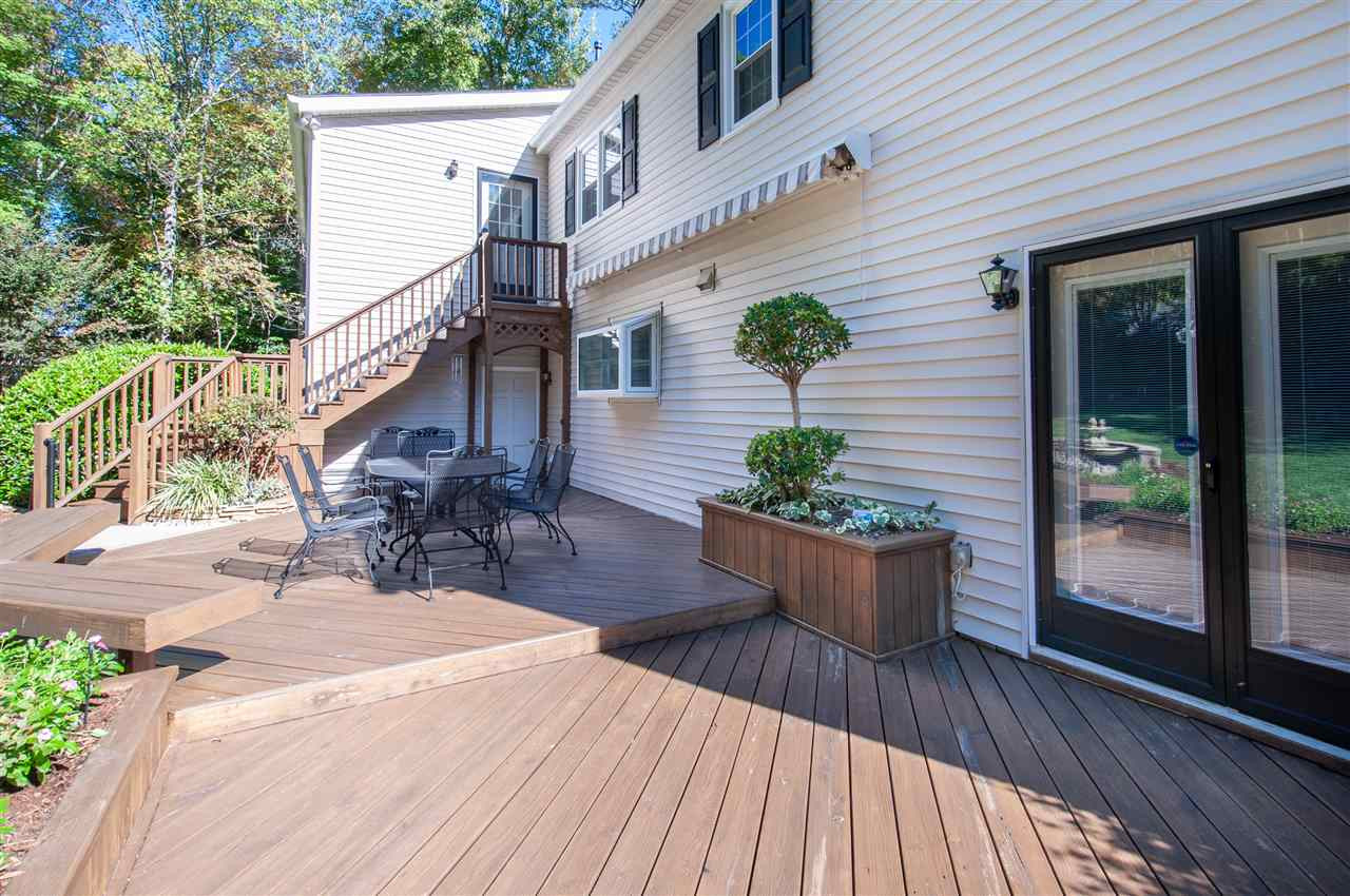 5913 Rondan Circle Raleigh, NC 27612 - Photo 27 of 30 Deck