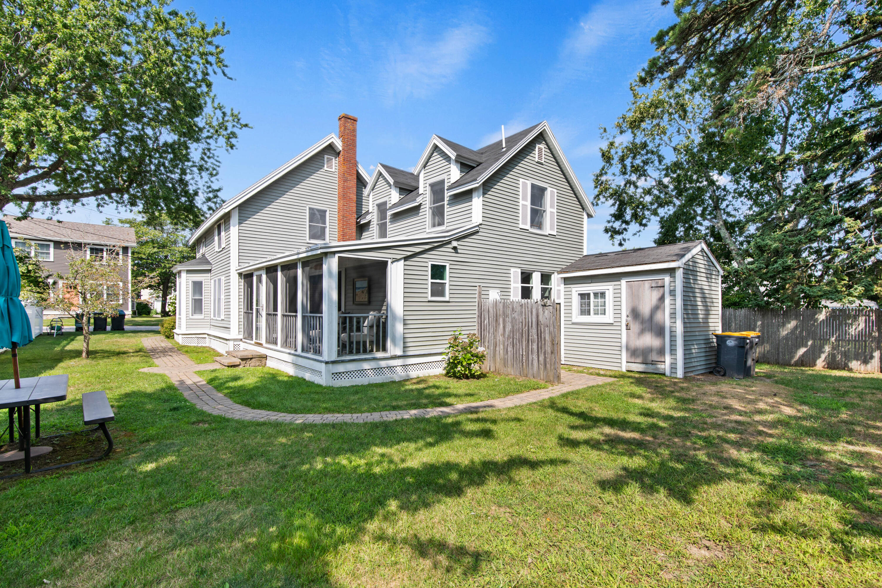 10 Ave 3 Scarborough, ME 04074 - Photo 3 of 40 10 3rd Avenue Scarborough_030