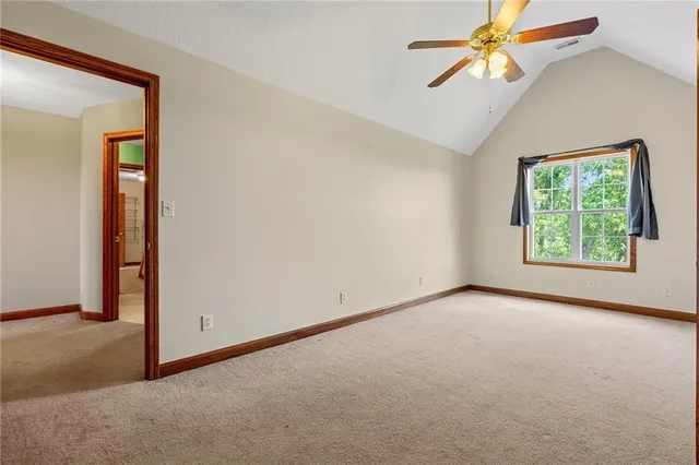 $599,900 | 8747 Southpoint Drive, Richmond, MO 64085