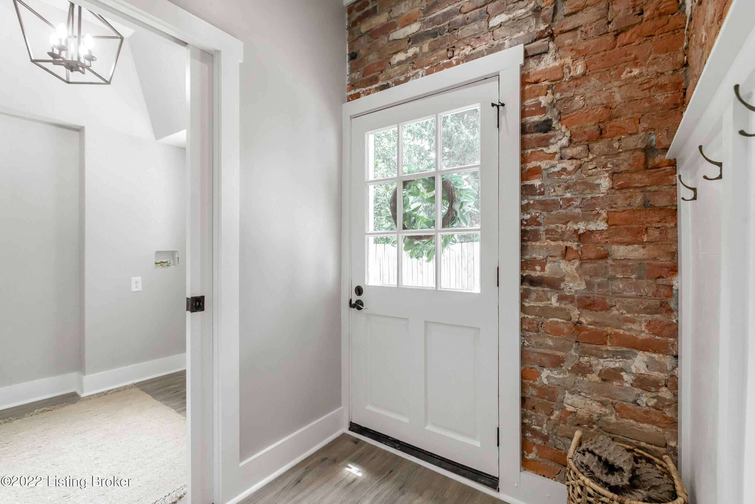 4204 Dover Road Louisville, KY 40216 - Photo 26 of 59 Spacious laundry room is located just off the side door entrance/driveway...