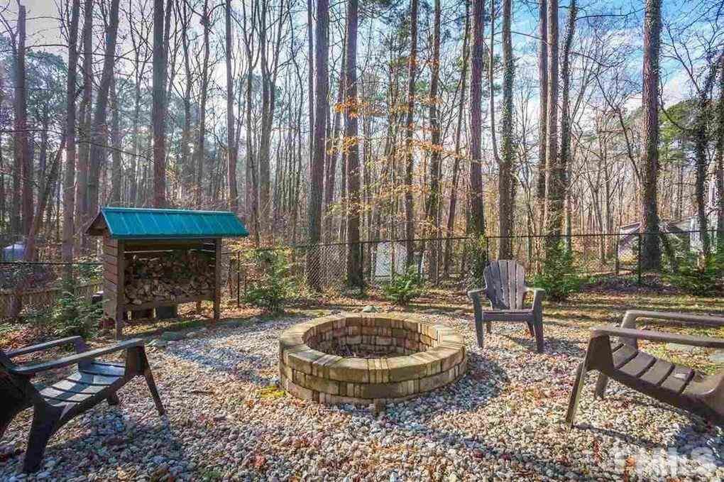 8308 Druids Lane Raleigh, NC 27613 - Photo 3 of 30
