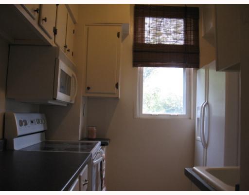 3128 Middletown Road Sheraden, PA 15204 - Photo 4 of 13 Kitchen.