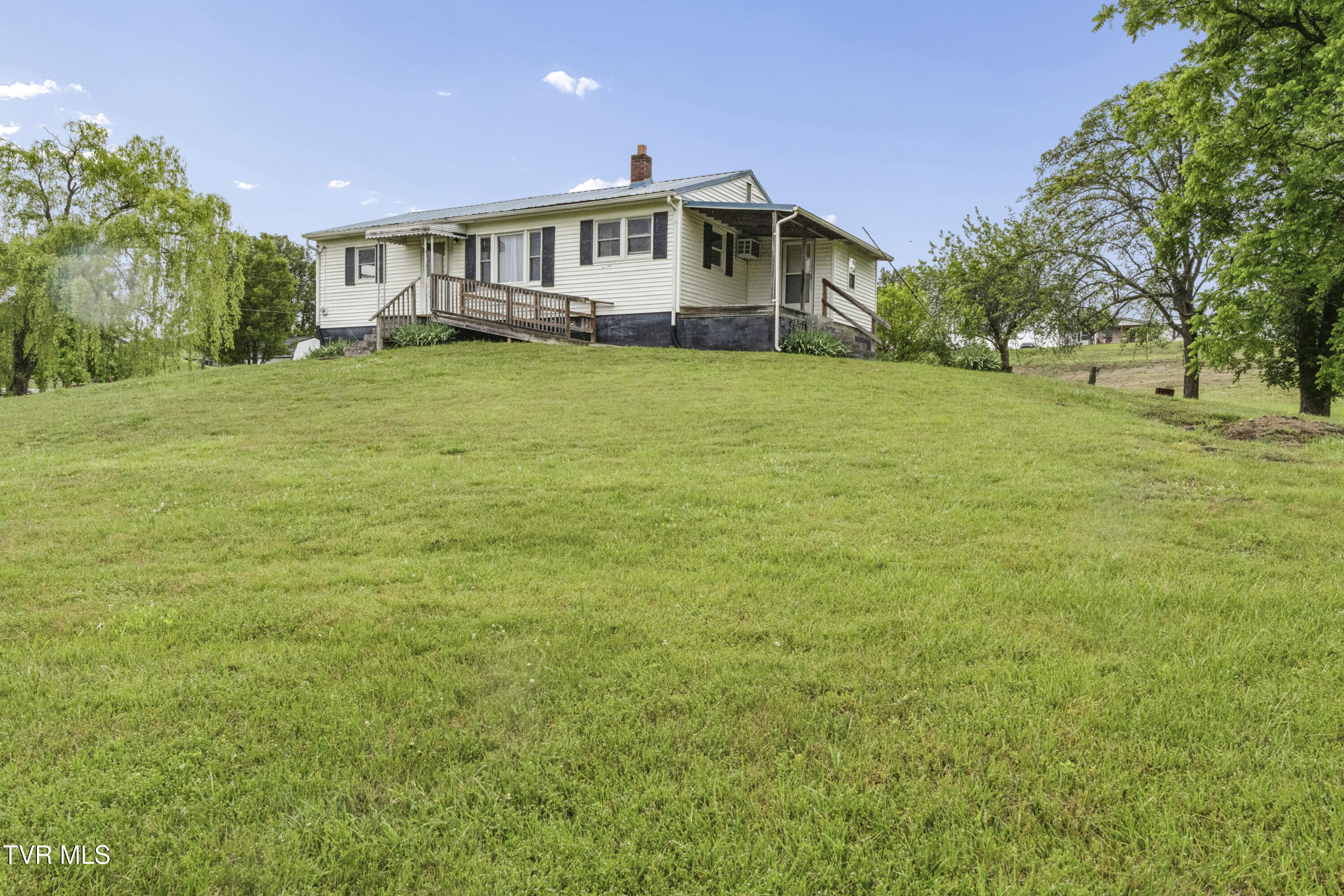 1313 Oasis Road Bulls Gap, TN 37711 - Photo 40 of 46 Oasis--37