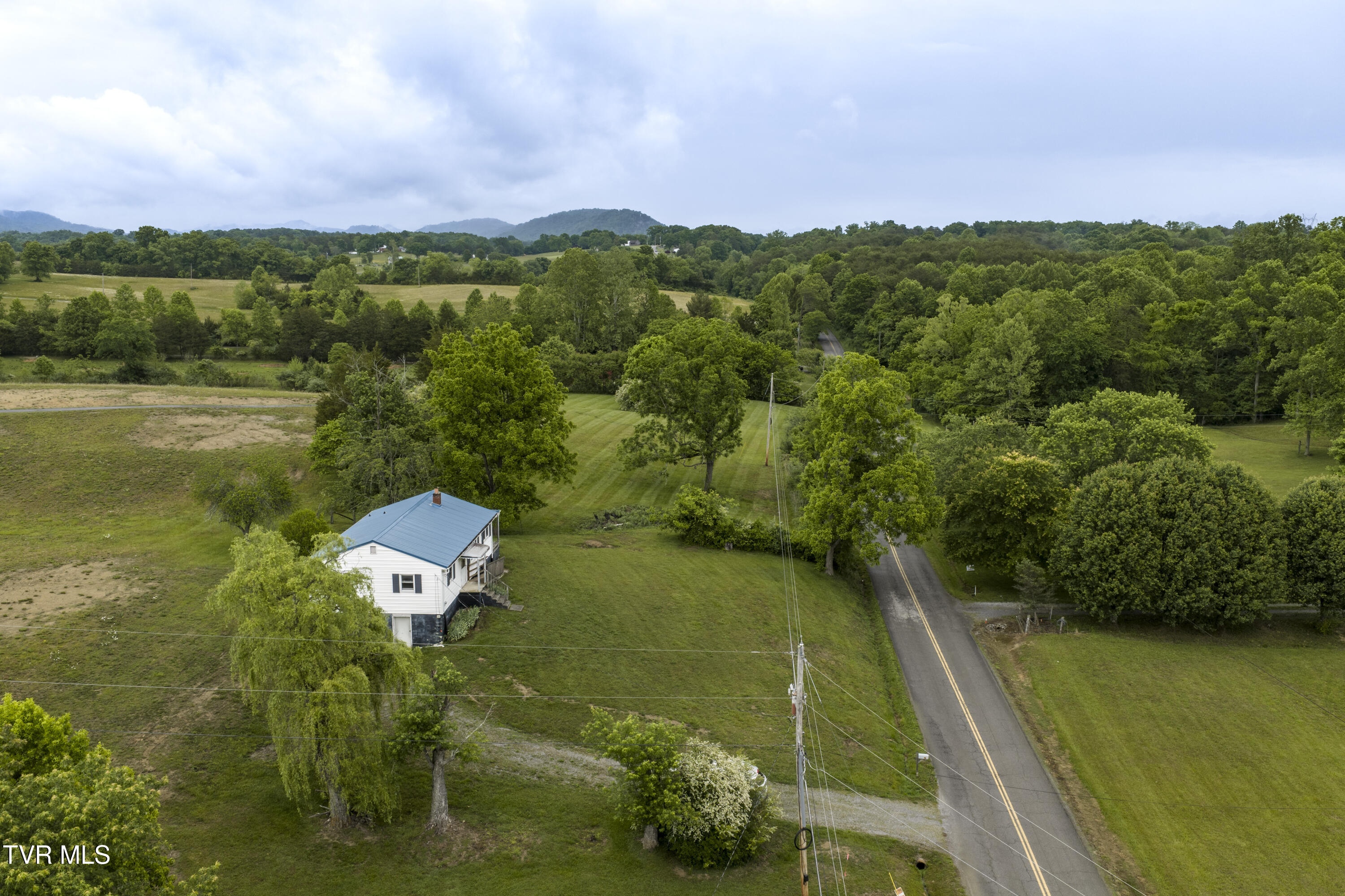 1313 Oasis Road Bulls Gap, TN 37711 - Photo 41 of 46 Oasis-Aerials-6