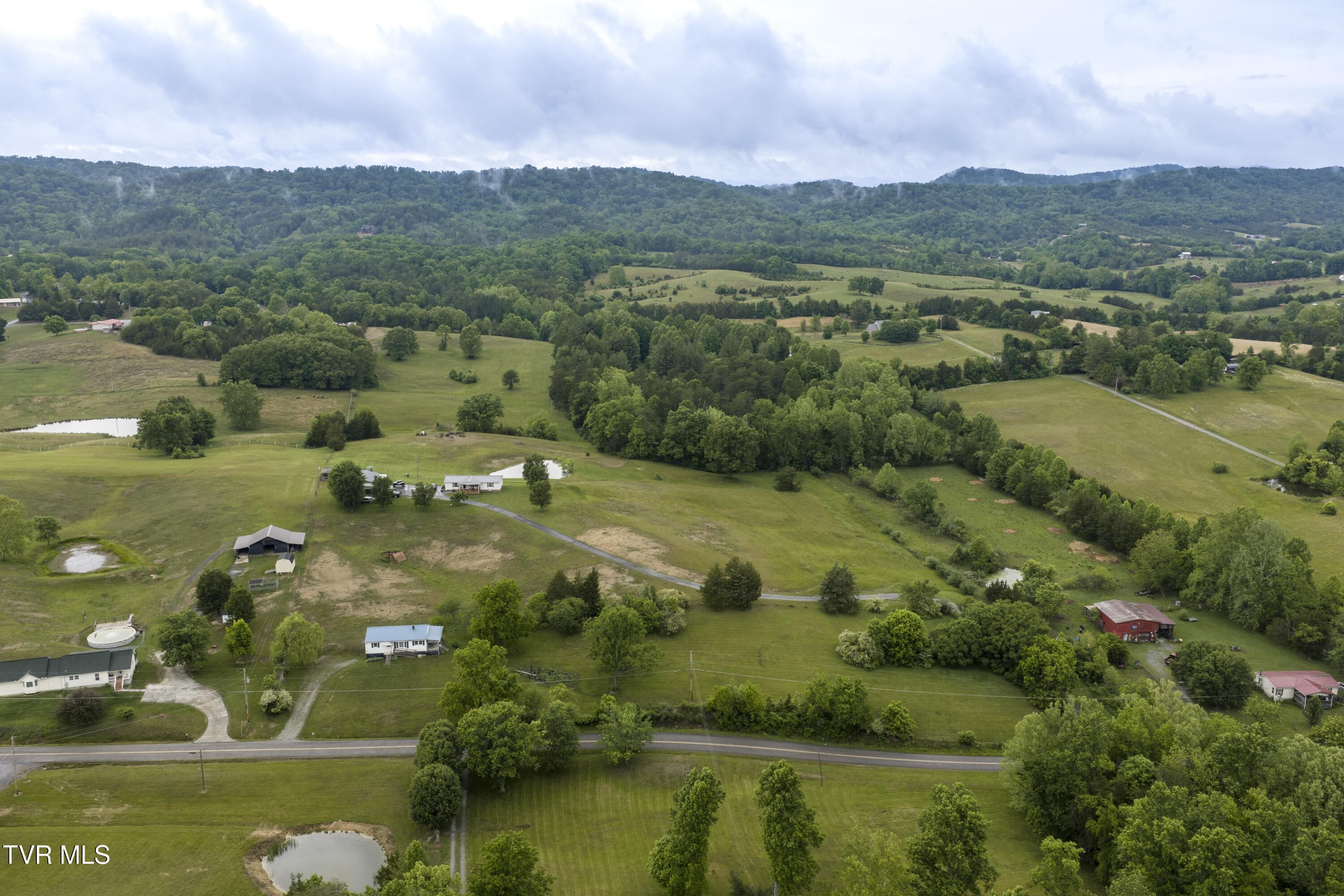 1313 Oasis Road Bulls Gap, TN 37711 - Photo 42 of 46 Oasis-Aerials-15