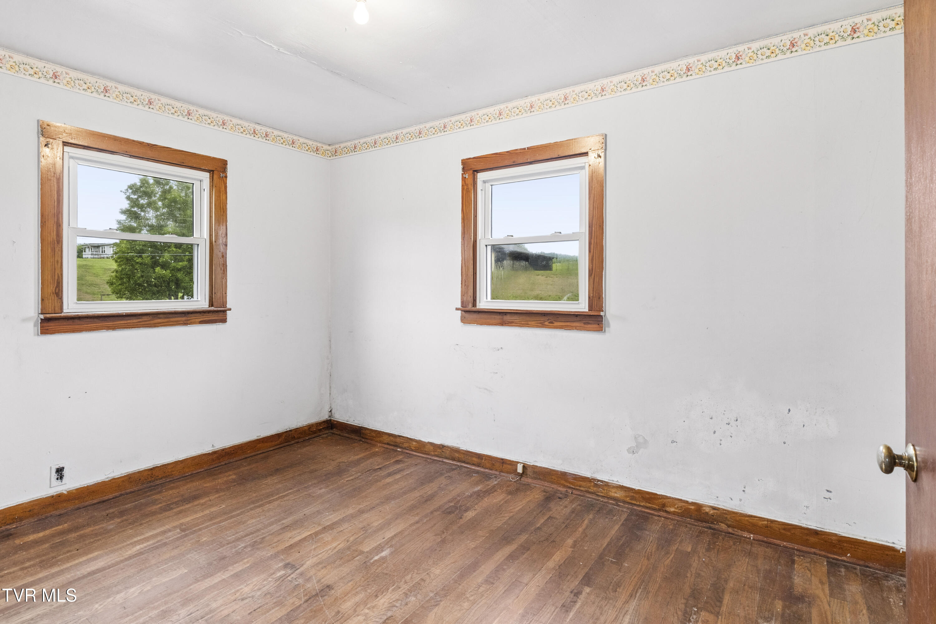 1313 Oasis Road Bulls Gap, TN 37711 - Photo 10 of 46 Oasis--7