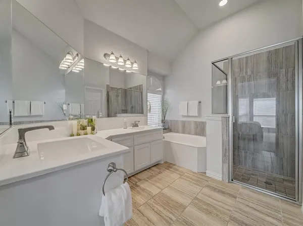 $2,900 | 426 Brook Meadow Drive, Midlothian, TX 76065