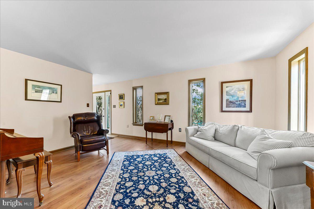 1850 Brooks Road West Chester, PA 19382 - Photo 16 of 61