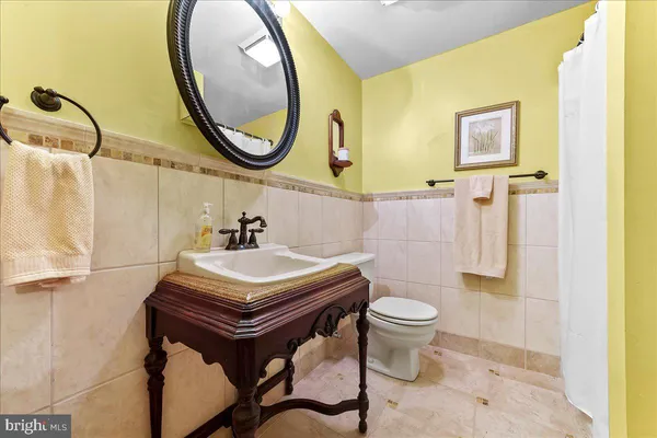 $775,000 | 1850 Brooks Road, West Chester, PA 19382