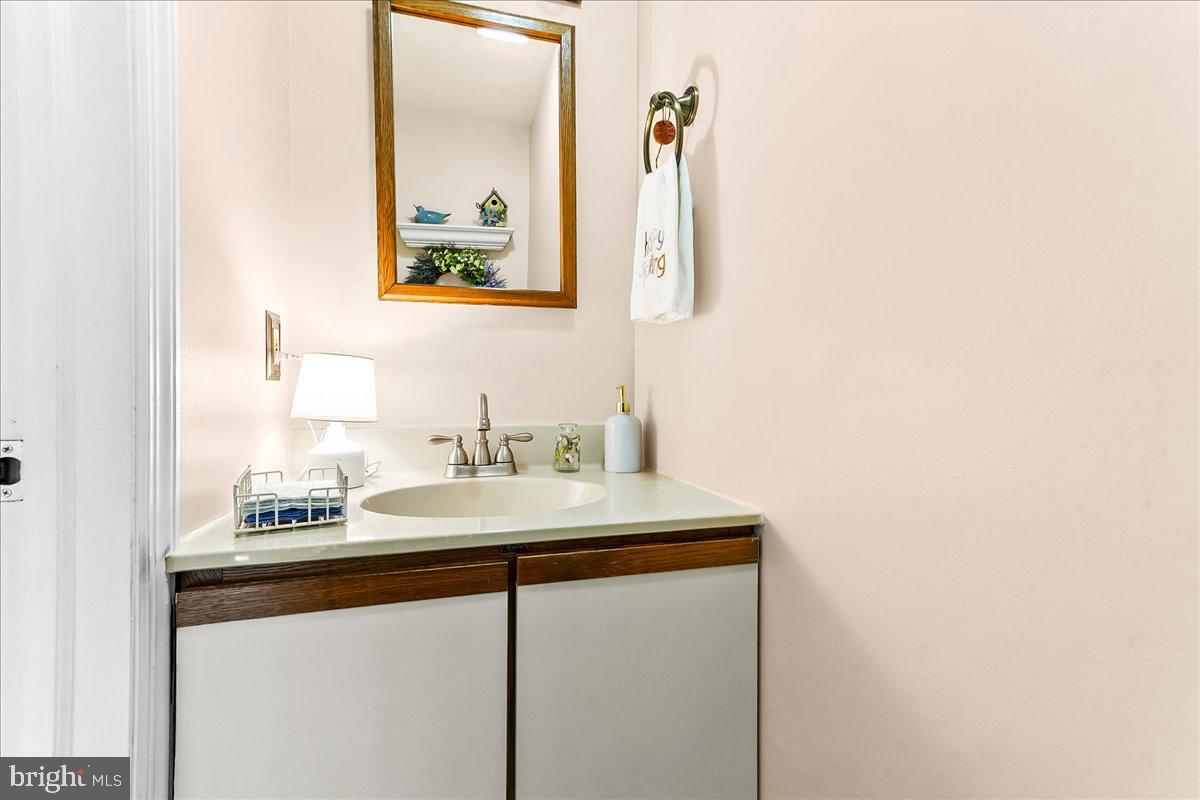 1850 Brooks Road West Chester, PA 19382 - Photo 23 of 61
