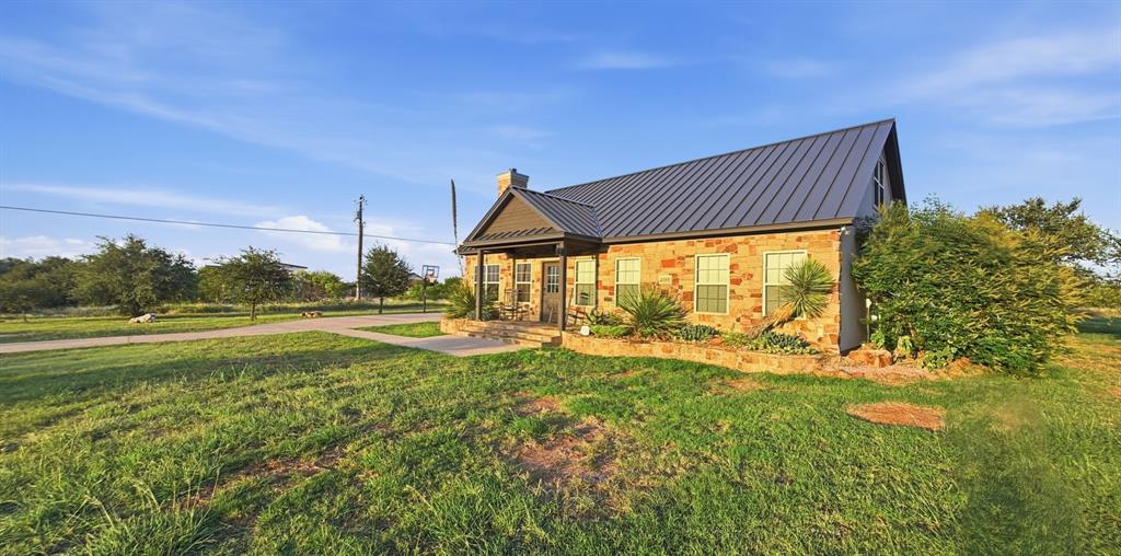 4088 Hells Gate Loop Strawn, TX 76475 - Photo 8 of 38