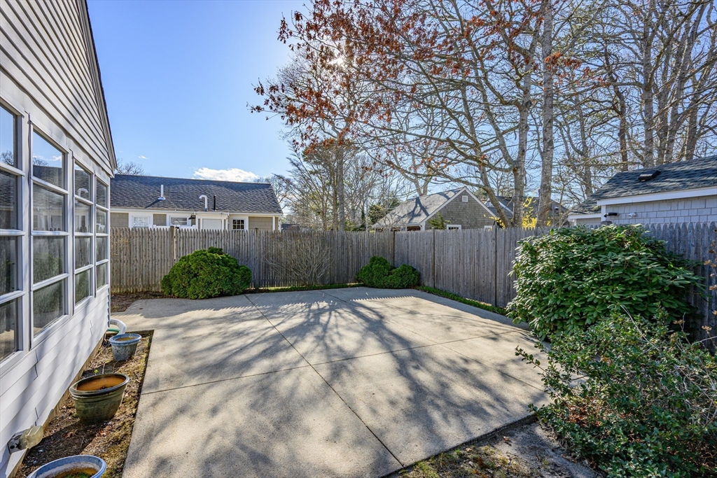 21 Nearmeadows Road Yarmouth, MA 02673 - Photo 29 of 35