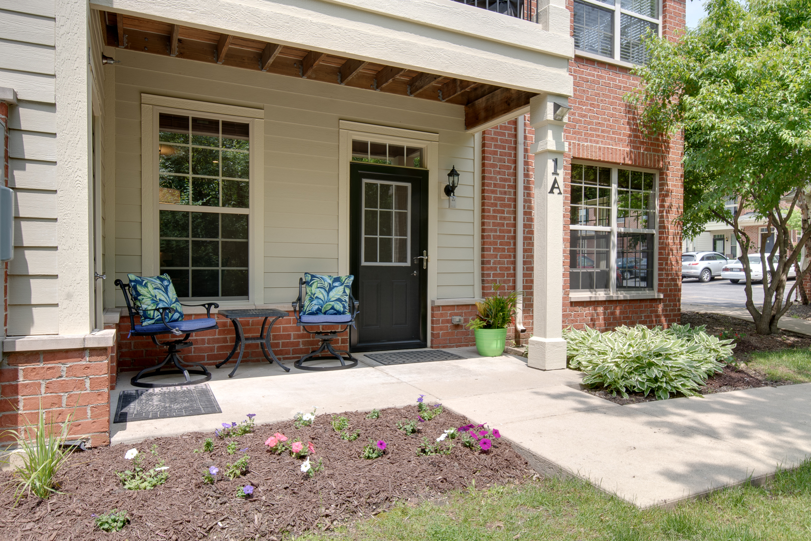 1038 Swift Road, Unit 1A Glen Ellyn, IL 60137 - Photo 1 of 19