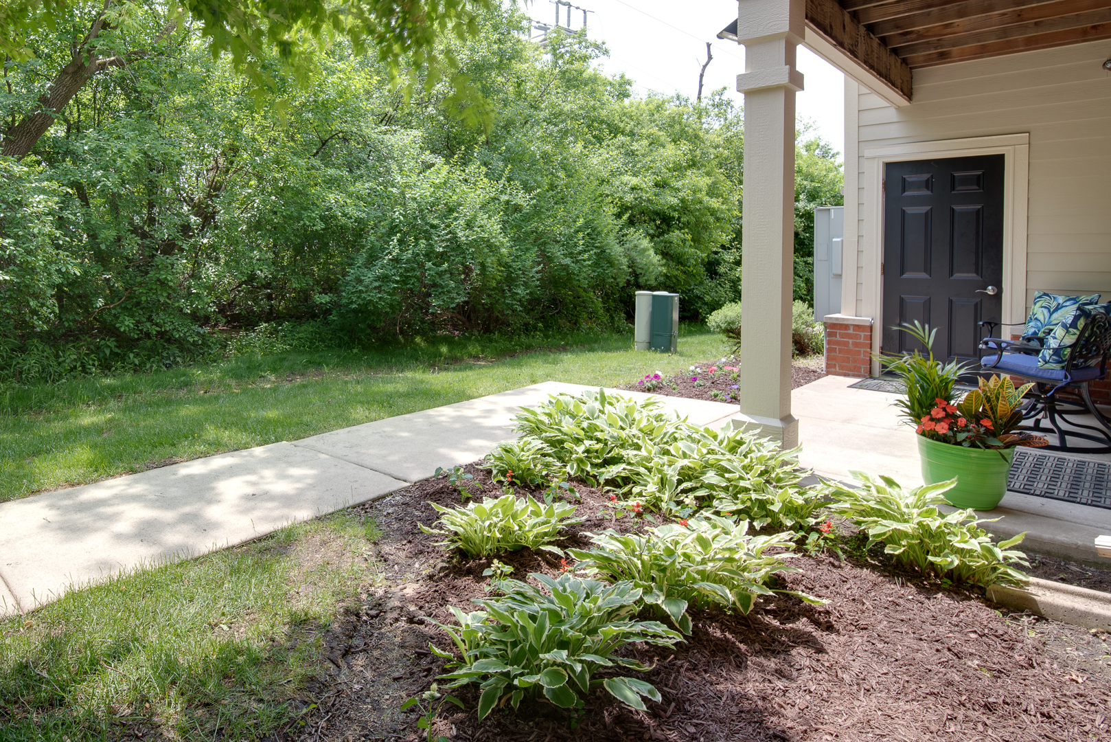 1038 Swift Road, Unit 1A Glen Ellyn, IL 60137 - Photo 2 of 19
