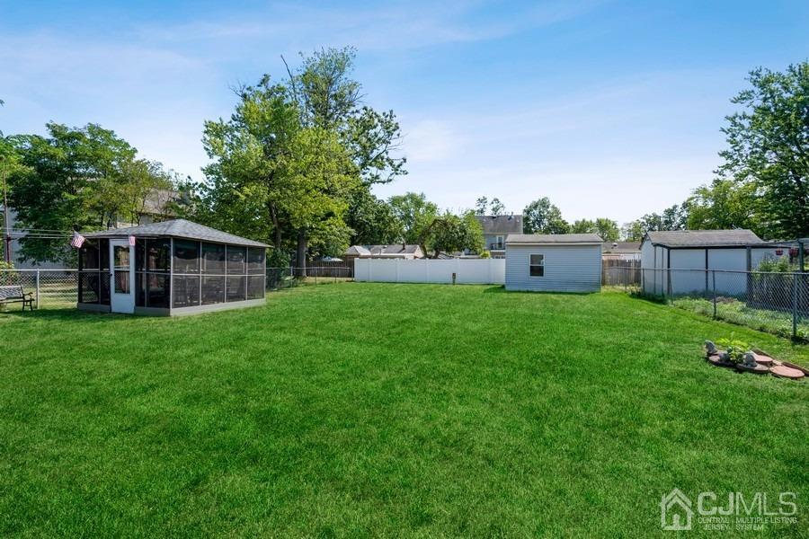 74 Chestnut Street Edison, NJ 08817 - Photo 25 of 45 Gallery Image 25