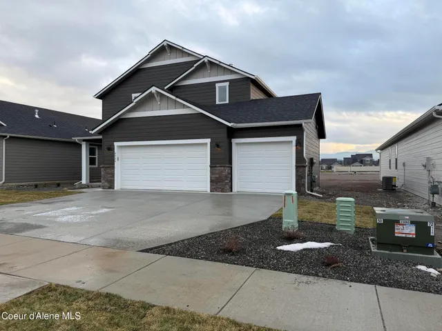 $545,900 | 4566 East Culpeo Avenue, Post Falls, ID 83854