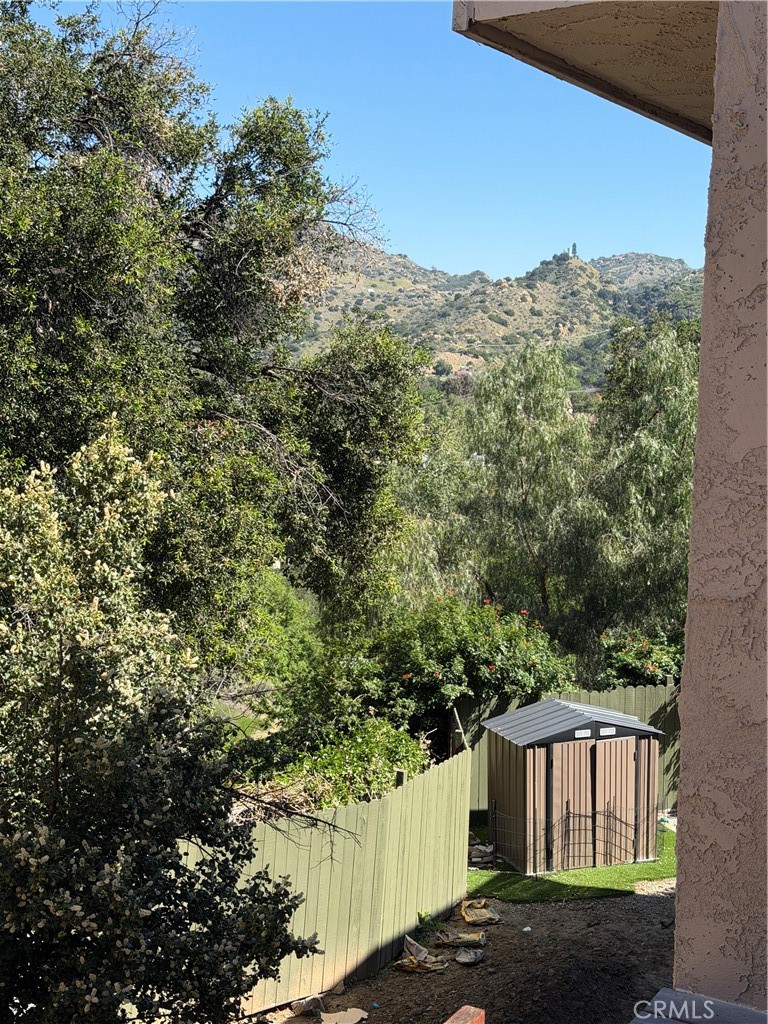 6541 Clear Springs Road Simi Valley, CA 93063 - Photo 9 of 11 Views