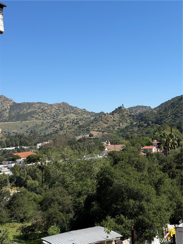 6541 Clear Springs Road Simi Valley, CA 93063 - Photo 10 of 11 More Panoramic Views