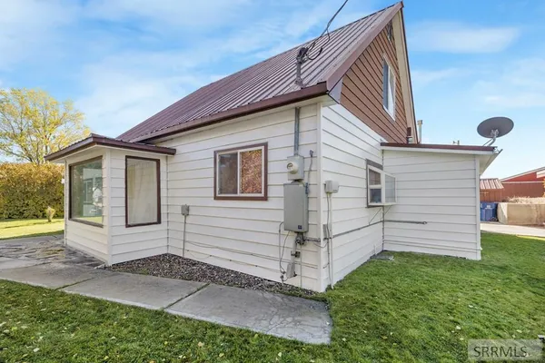 $415,000 | 590 Park Road, Arco, ID 83213