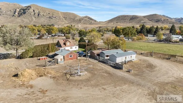 $415,000 | 590 Park Road, Arco, ID 83213