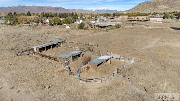 $415,000 | 590 Park Road, Arco, ID 83213