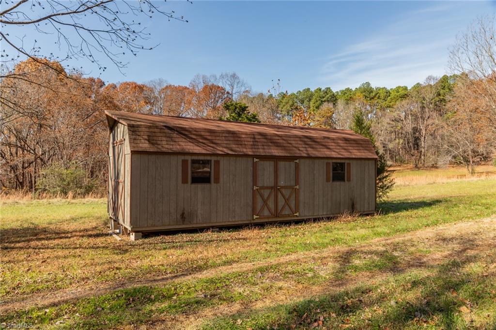 450 Simpson Reidsville, NC 27320 - Photo 22 of 23